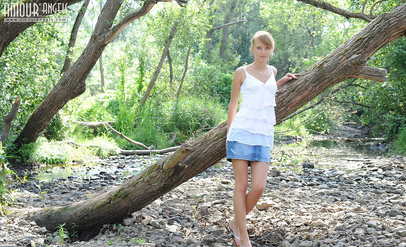 Александра, 25
